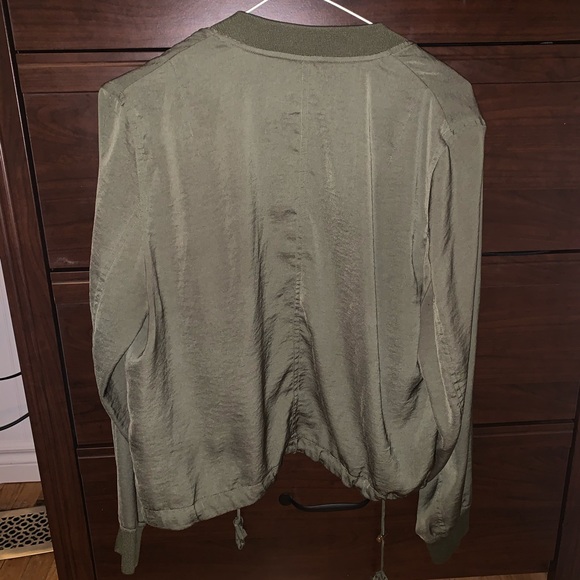 H&M Bomber Jacket - Picture 2 of 3